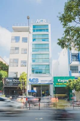 Tòa nhà hầm 6 tầng mặt tiền lý thái tổ, q10 – ngay trục ba tháng hai