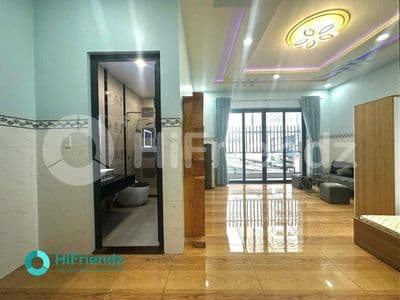Studio ban công tách bếp ngay kế bên đầm sen - svđ phú thọ