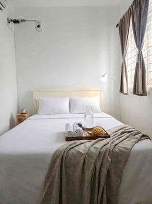 224/ Nguyễn Trãi, P. Nguyễn Cư Trinh, Quận 1 Nhà Nguyên Căn - 65.000.0