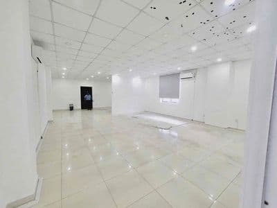 Cho thuê toà nhà 5 tầng có thang máy , pccc , tầng hầm đầy đủ