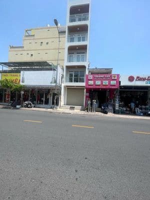 cho thuê nhà MT trương vĩnh ký 4x16 , 1 trệt 1 hầm lửng 4 lầu