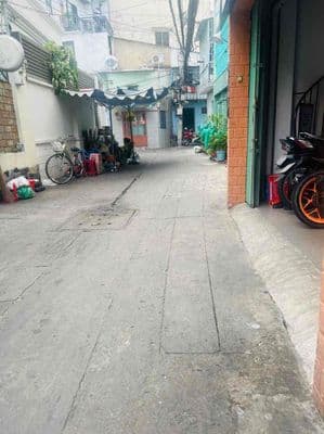 HXH Vạn Kiếp ngay Phan Xích Long 3.3m dài 17m tiện kinh doanh 9.5tr