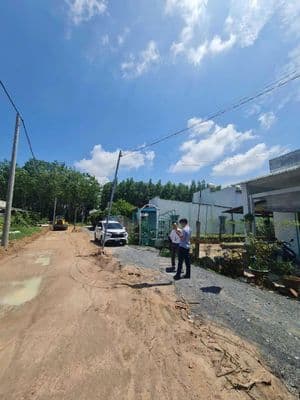 Cần bán nhanh lô đất 70m², giá 1tỷ450 triệu, sổ sẵn