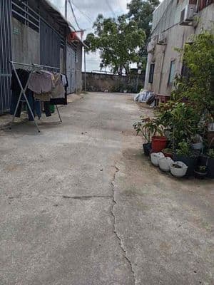 Chính chủ cần bán nhà gần Khu Du lịch Bửu Long 4.5 x 15 khu dân cư