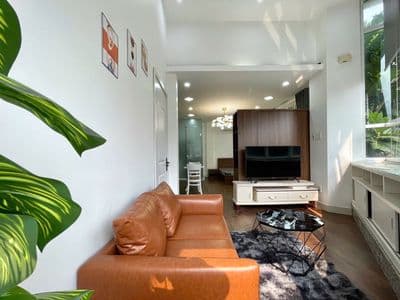 Căn hộ view bờ kè triệu đô full nội thất nhiều cửa sổ thoáng mát
