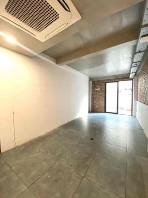 cho thuê mặt bằng có hầm xe phù hợp Văn Phòng công ty gần Tân định Q1