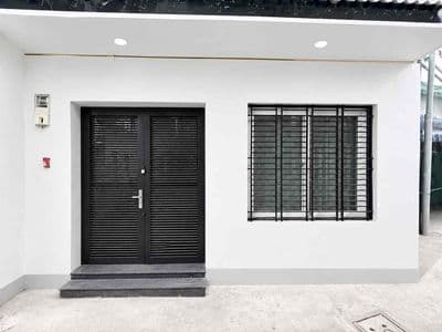 Nh.à mới 3 tầng - 53m2 - ngay hà đô - cao thắng - chỉ 6.45 tỉ