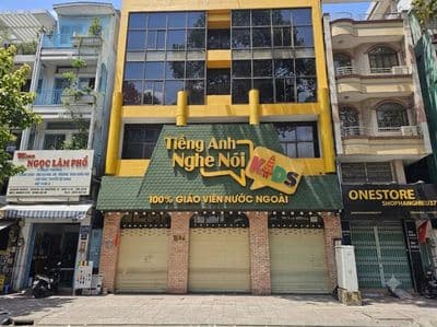 Cho thuê tòa nhà mặt tiền 3 tháng 2 quận 10, ngang 12m, trệt 4 lầu tm