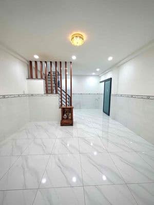 Bán nhà mới,sát mặt tiền lê văn quới,bình tân,32m²,2 tầng, nhỉnh 2 tỷ