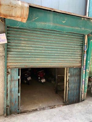 Cho Thuê Nhà Nguyên Căn CMT8 Q3 60m2 sàn - 6.5tr/th ( 3 tầng )