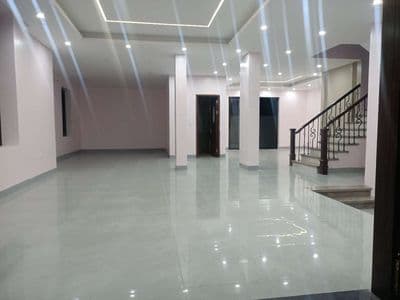 Cho thuê căn bt trục kd vị trí đắc địa nhà mơi kđt phú lương hà đông