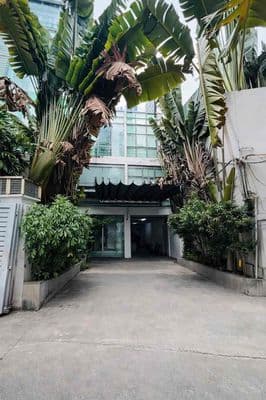 Cho thuê nhà Khu Cư Xá Đô Thành - Nguyễn Hiền Q3 (8x27m) giá 60tr