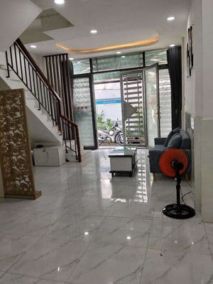 Nhà ngang lớn 4m5 đường âu dương lân quận 8 - hẻm xe hơi - giá 4.68 tỷ