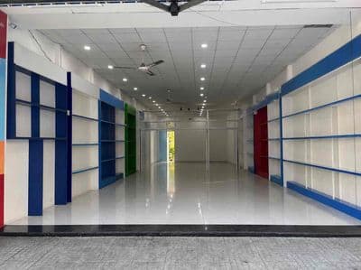 Cho thuê mặt bằng ngay vòng xoay Phú Khương 6,8x25m giá 25 triệu