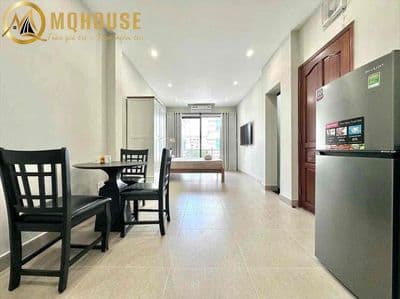 Cho thuê căn hộ mới 100% rộng 50m2 full_nội thất bancol gần quận 3