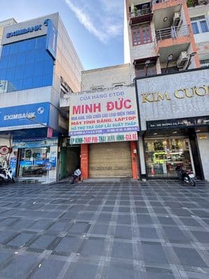 Căn góc 3 mặt tiền 3/2 Quận 10 - 100m2 - vỉa hè 10m - Gía 34 Tỷ TL