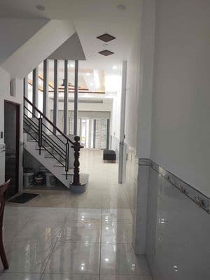 nhà khu nguyễn sơn 5x19m 2 lầu 4 phòng