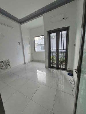 Cho thuê nhà nguyên căn hẻm xe hơi đường lê trọng tấn 1 trệt 1 lầu