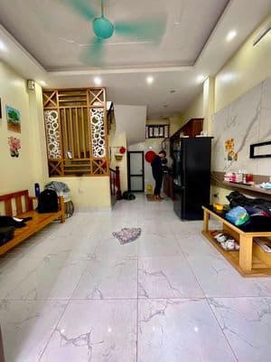 Lô góc! Yên Lãng ngõ thông, 3 nhà ra phố, 2 thoáng nhiều phòng 45m2.