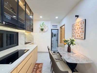 Bán nhà phan văn trị, nhà mới 9x7, 2tầng btct, 3pn 2wc, chỉ 6.xt.