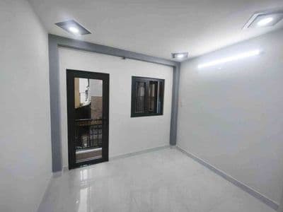 Hàng thơm giá đẹp - nhà 3 tầng mới xây- không lộ giới giá 3,2tỷ