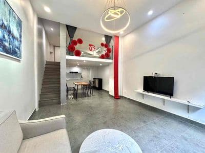 Cho thuê penthouse duplex kinh doanh ở lại được full nội thất giá rẻ