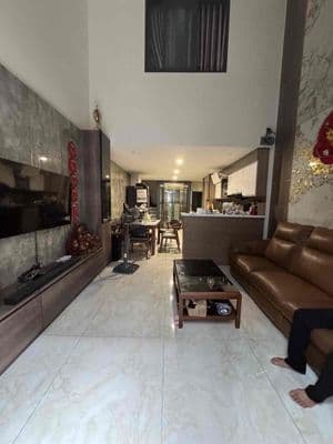 Nhà gò dầu, tân phú, thang máy xịn, 54m2 * 4 tầng, khu an ninh, chỉ 7t