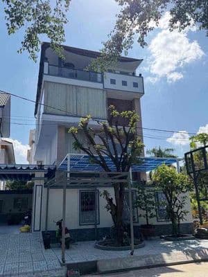 Biệt thự 8Phòng 10x20m KDC Nam Long Tấn Trường phường phú thuận - Quậ