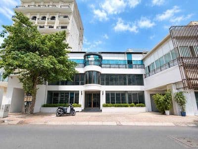 Cho thuê tòa nhà góc 2 mặt tiền – 4 trần quang diệu, p.13, q.3