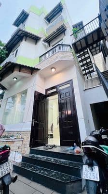 Trung tâm Quận 7 Nhà 8.5x11n 3 tầng cạnh Him Lim tiện ích Lotte