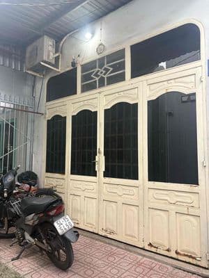 1,8 Tỷ Sổ Riêng 40m2 Phía sau Go Dĩ An, cho thuê 5tr/ tháng