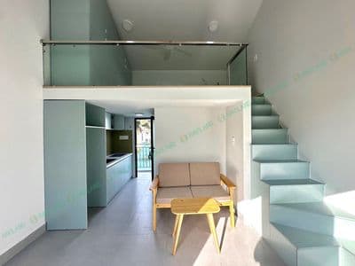 Studio 2 ban công, Lê Văn Hiến, có sân vườn, full nội thất