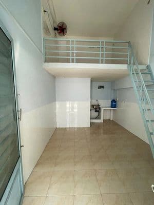 Cho thuê mặt bằng đường lớn đối diện ĐH Cần Thơ - 2.5tr