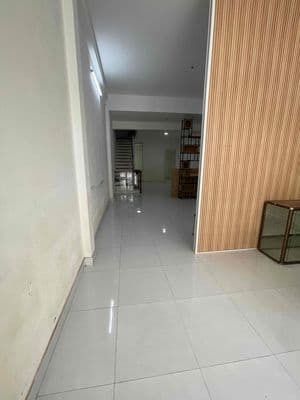 cho thuê nhà 27a Bửu Đoá. 2 tầng dtsd 220m2