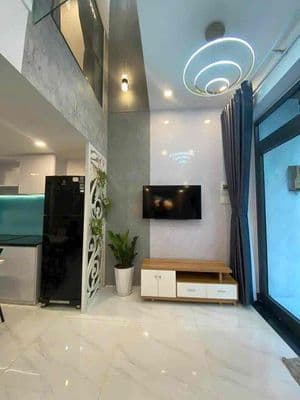Cho thuê nhà kiệt Trưng Nữ Vương - Hải Châu,Full nội thất