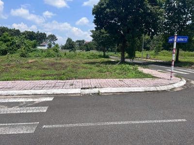 bán gấp nền gốc 106m ấp 4 An Viễn, cách đường Phù Hưng 500m đường 10m