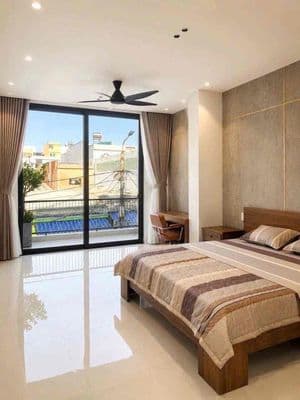 232 cho thuê nhà 3 tầng 4pn 4wc – full nội thất vip