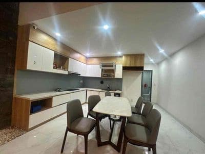 236 cho thuê nhà đẹp 3 tầng 100m²- không nhận nước ngoài