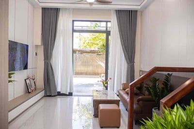 238 cho thuê nhà 3 tầng 4pn full nội thất vip