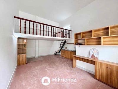 Duplex gác cao 2m full nội thất ở đông người được vị trí gần đầm sen
