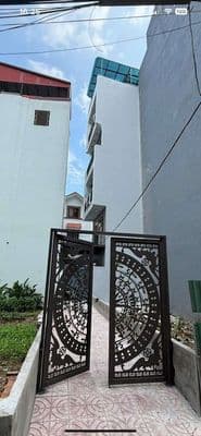 Bán nhà trung tâm thạch bàn 48m x 6 tầng, thang máy, sân cổng riêng