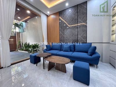 Nhà Đẹp Khu Phạm Văn Đồng | 3 Tầng | 3 Phòng Ngủ | Có Sân Để Ô Tô