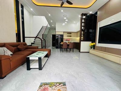 Nhà kiệt 2 tầng đẹp lung linh, gần biển thanh khê - full nội thất