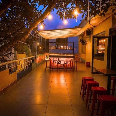 Cho thuê mặt bằng tầng 2 , Hoàng hoa thám, phừơng Gia Định - diện