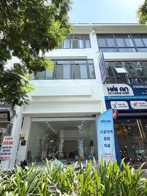 Nhà phố mặt tiền đường nguyễn văn linh, phú mỹ hưng q7 nhà mới sơn sửa