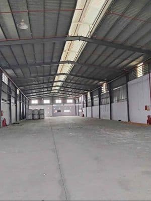 Kho xưởng giá rẻ ( 1.200m2 ) nguyễn cửu phú