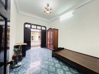 Cho thuê nhà riêng Giải Phóng - Siêu rộng 60m - 3 ngủ thoáng - Ở ngay