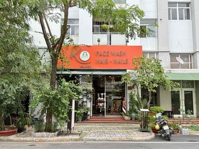 Shop 160m2 mặt tiền đường lớn phú mỹ hưng q7 giá rẻ dễ kinh doanh