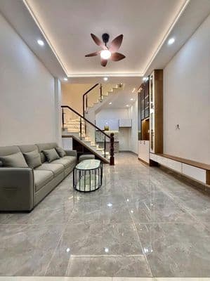 Nhà nguyên căn đường số 8 gò vấp , 1 trệt 3 lầu 4 pn, giá 18 triệu/th