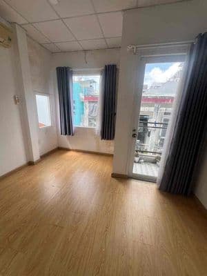 nguyên căn nhà hẻm Nguyễn Trọng Tuyển(4x9m 1 lầu 2pn 2wc)